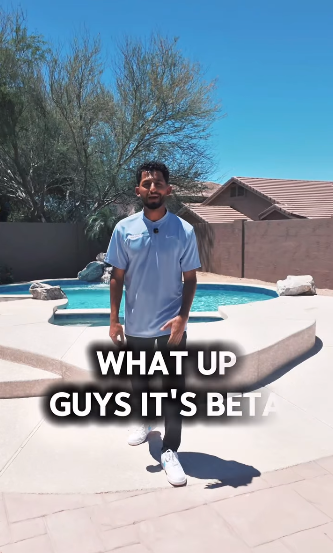 Pool cleaning service in Chandler, Arizona